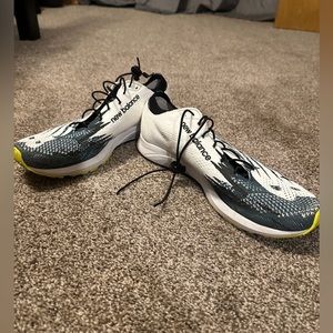 NEW BALANCE 1500 V6 RUNNING SHOE MENS 10.5